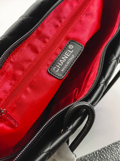 Premium Quilted Leather-Style Tote Bag with Dual Handles
